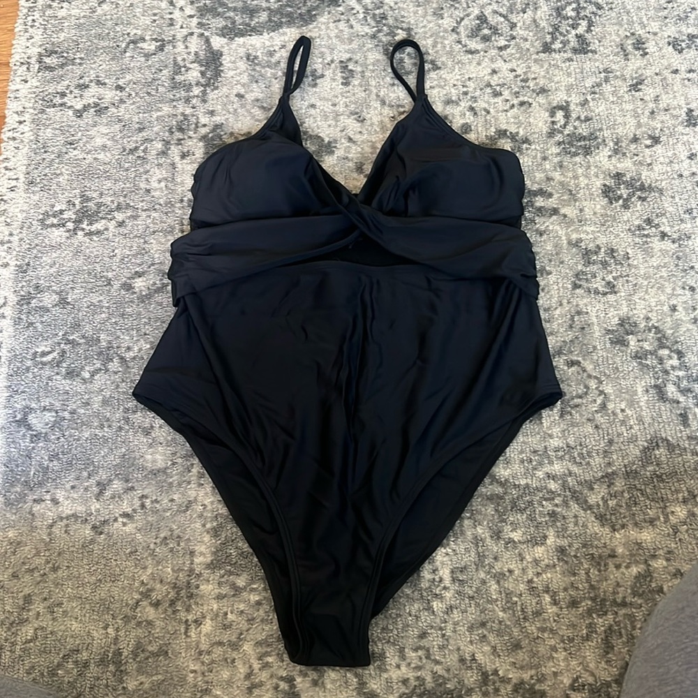 NWT BLACK SWIMSUIT ONE PIECE